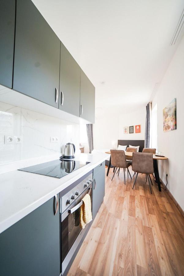 Hotel Zur Alten Stadtkellerei 라이프치히 외부 사진 A typical apartment at the complex