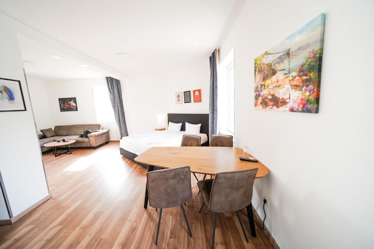 Hotel Zur Alten Stadtkellerei 라이프치히 외부 사진 A typical apartment at the hotel