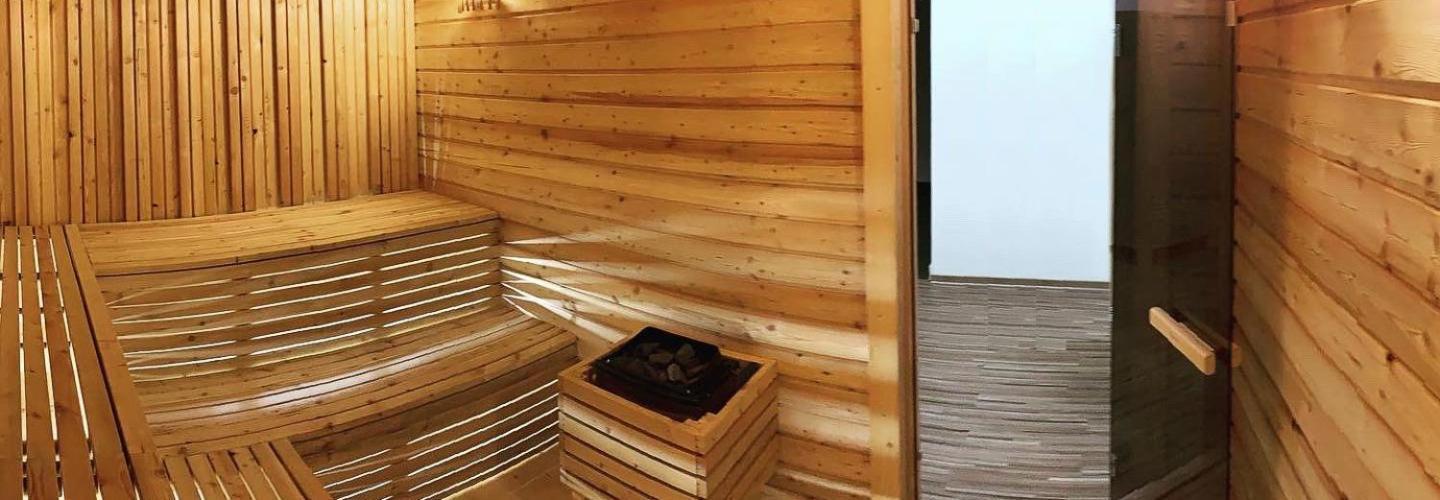 Hotel Zur Alten Stadtkellerei 라이프치히 외부 사진 A modern sauna heater