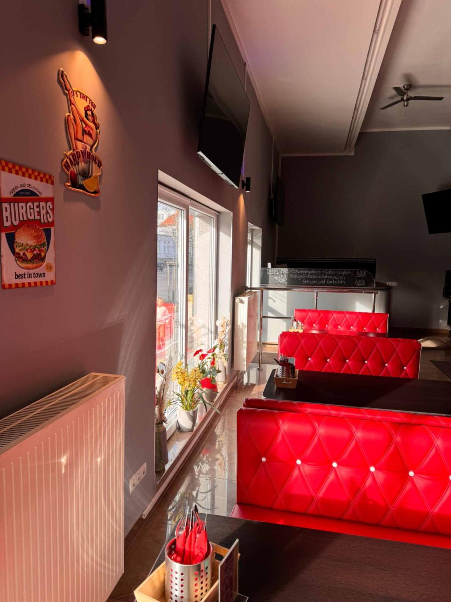 Hotel Zur Alten Stadtkellerei 라이프치히 외부 사진 Interior of a typical American diner